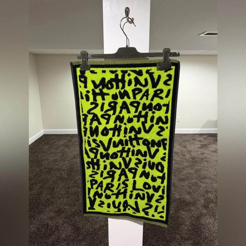 Louis Vuitton x Stephen Sprouse FW08 Graffiti Green / Black Gym Towel